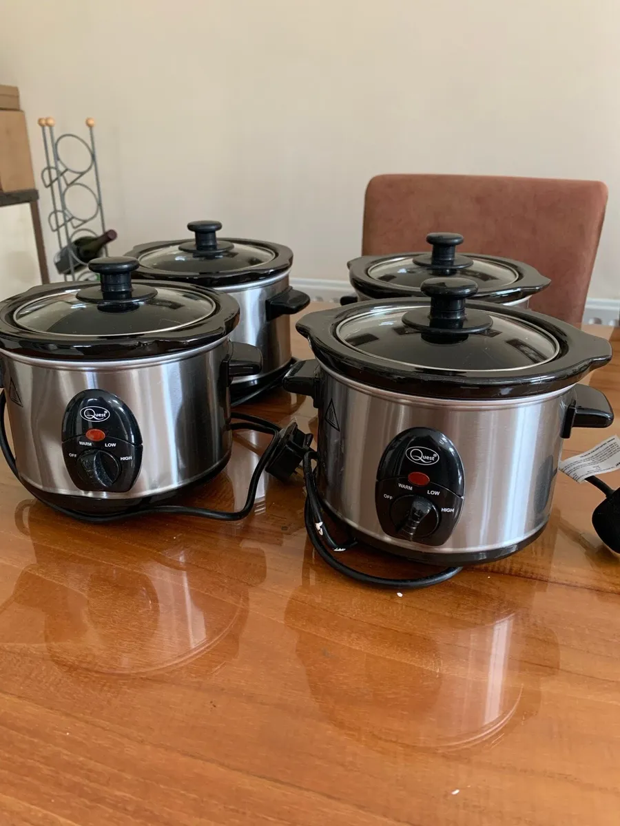 4 Crock Pots - Image 2