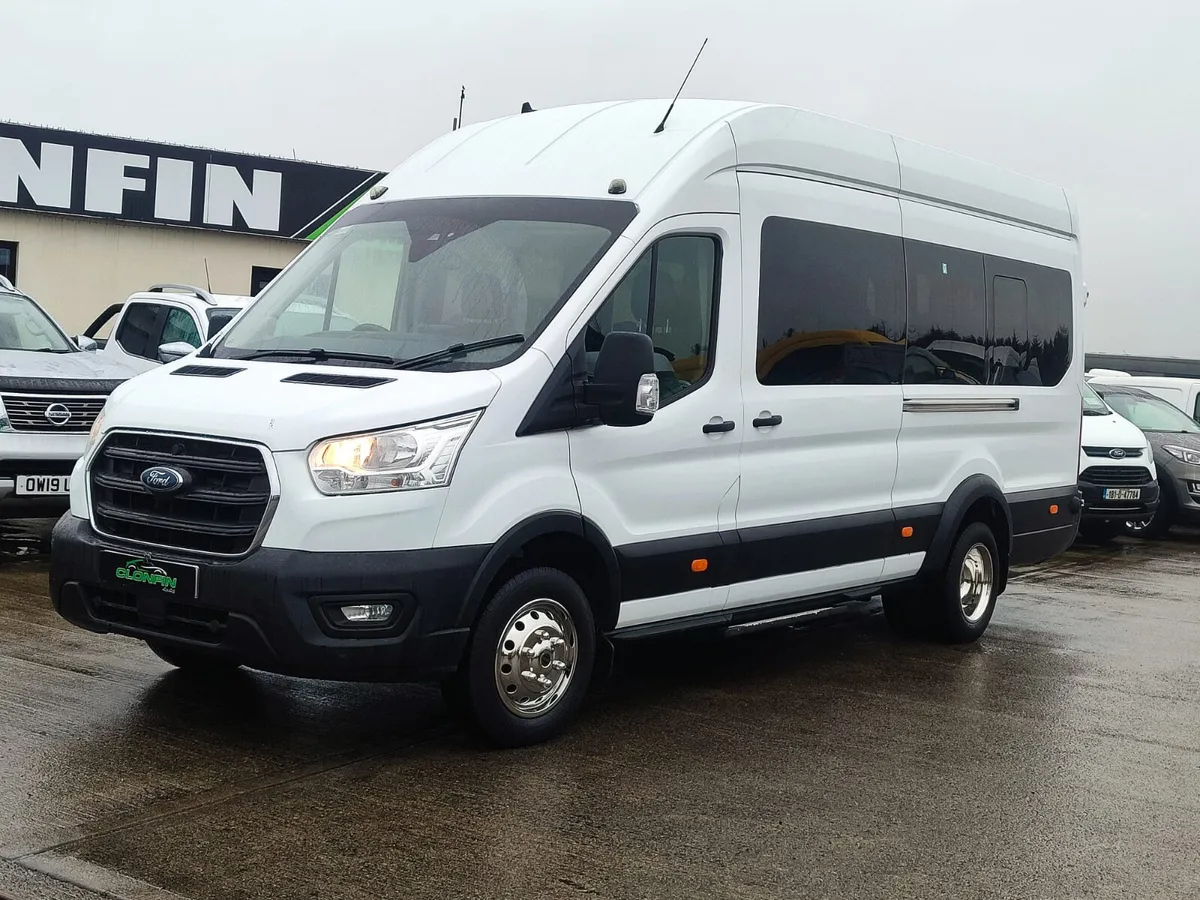 202 FORD TRANSIT 17 SEATER MINIBUS TOP SPEC TREND - Image 1