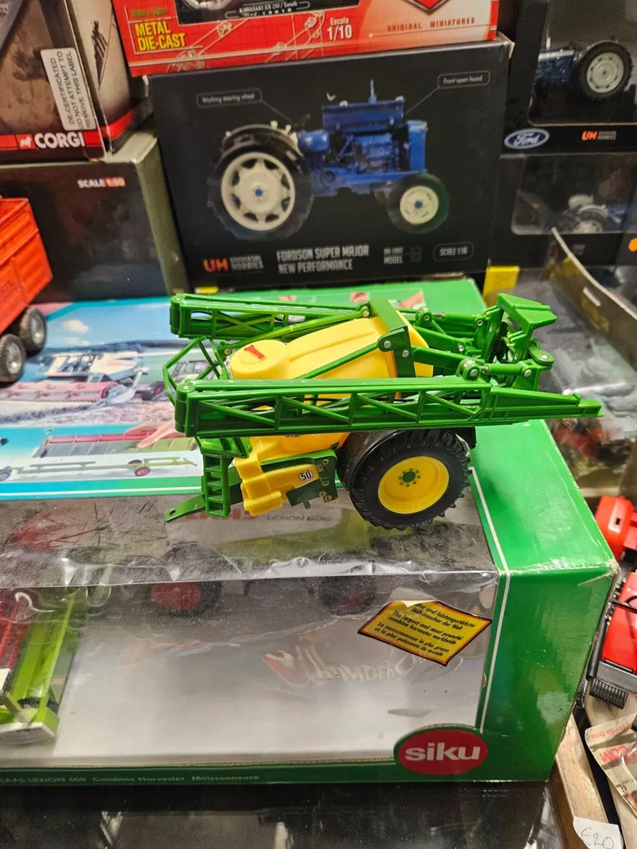 Britain's John Deere Sprayer