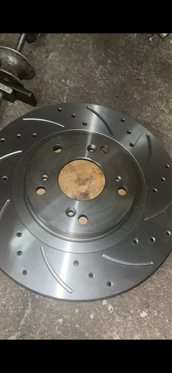 4 brand new vented brake discs for BMW - Image 2