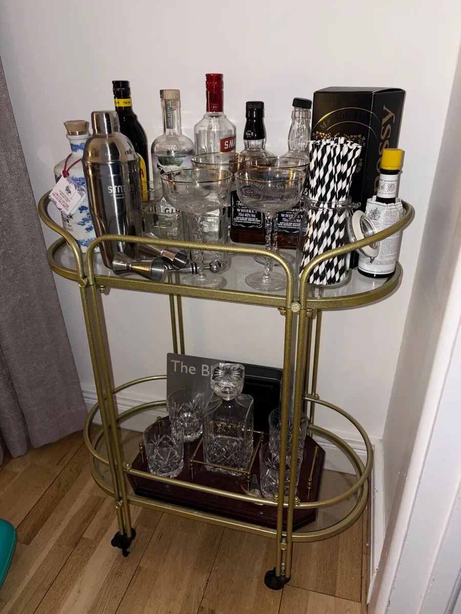 Gold drinks trolley - Image 2