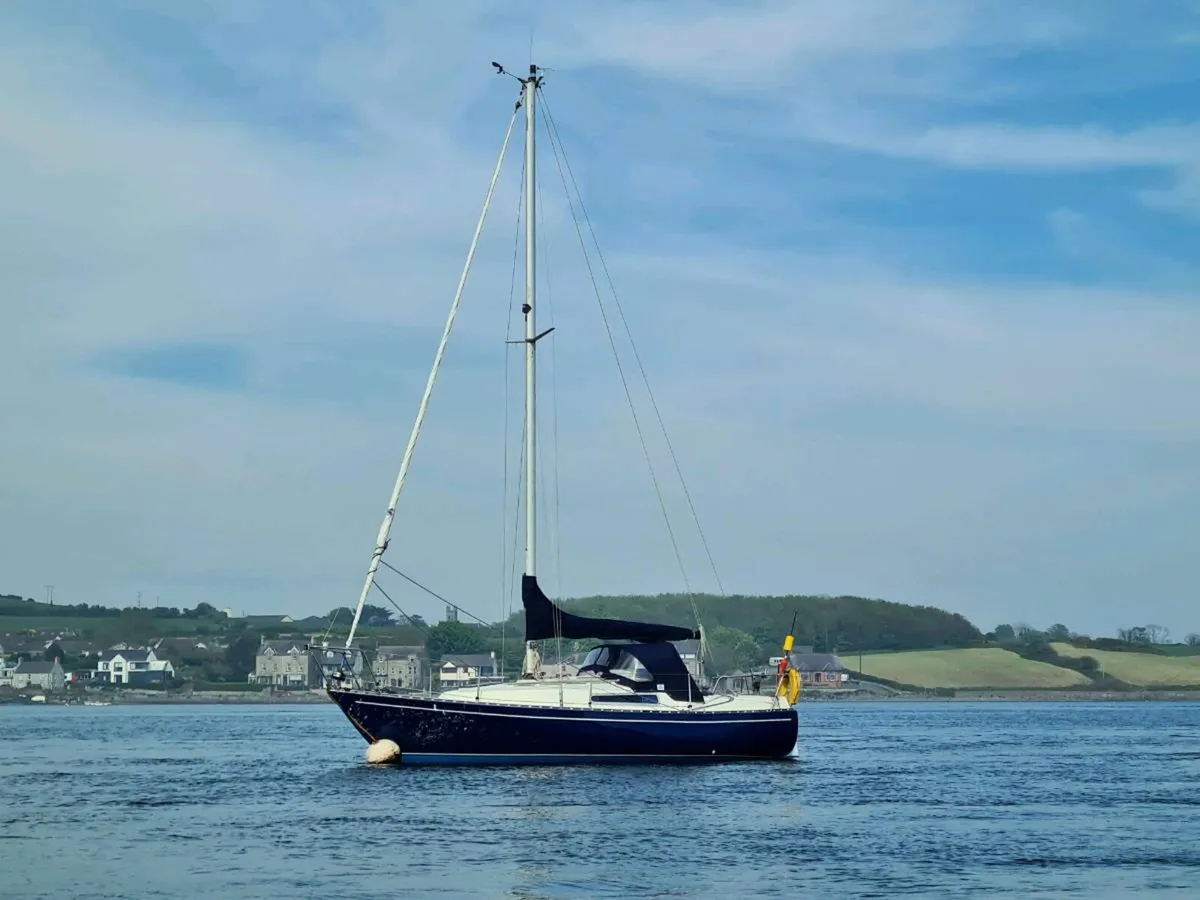 Sadler 25 sailing yacht boat in beautiful order - Image 3