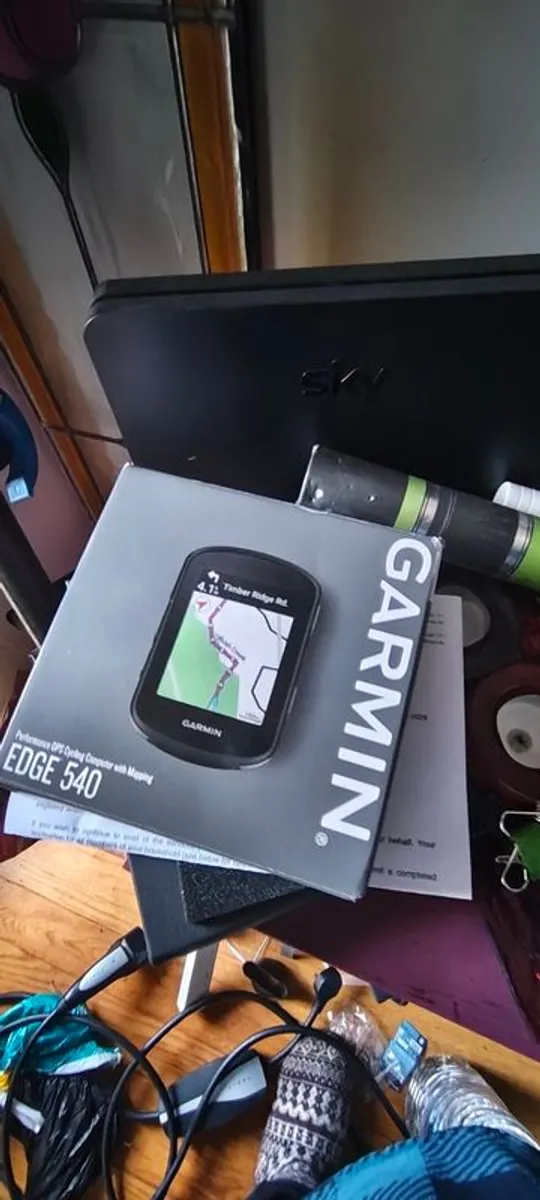 brand new Garmin 540 . - Image 3