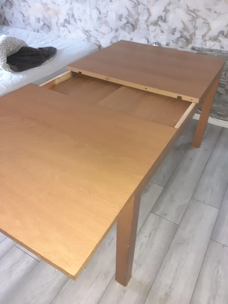 Kitchen table 0874036543 - Image 1