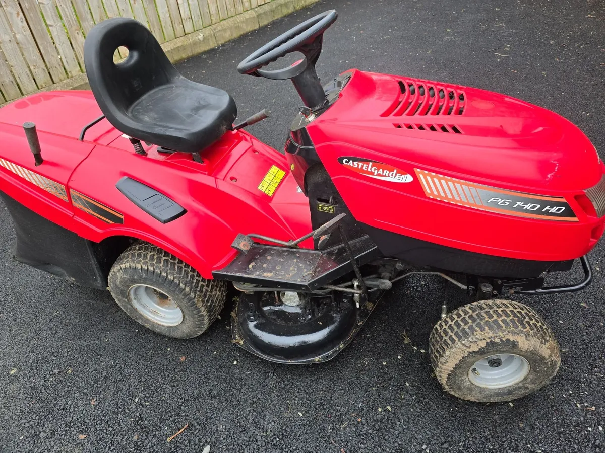 Ride on mower - Image 2