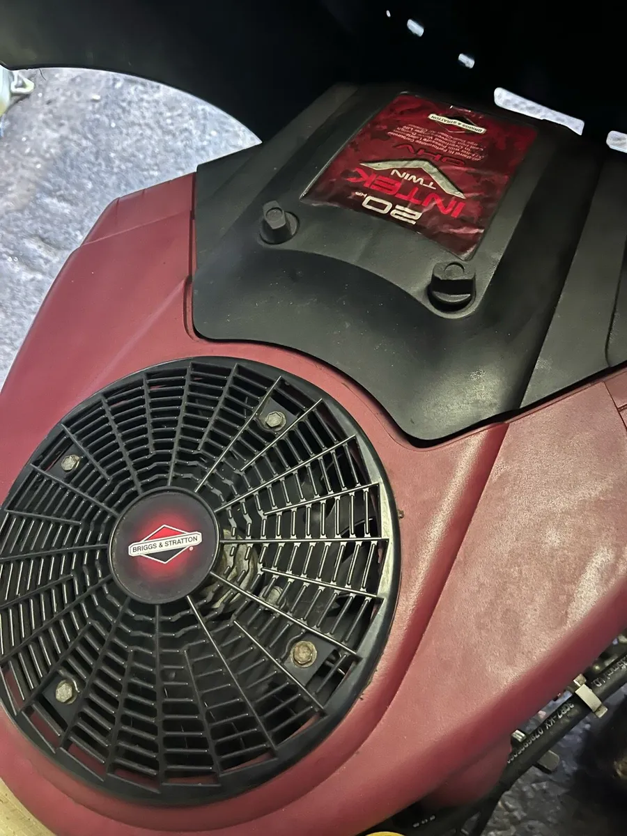 Castle garden mower - Image 3