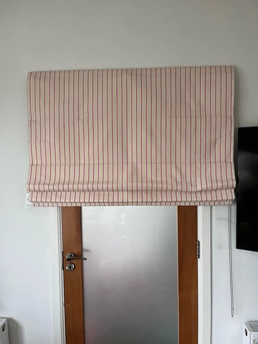 Blackout Roman Blinds - Image 2