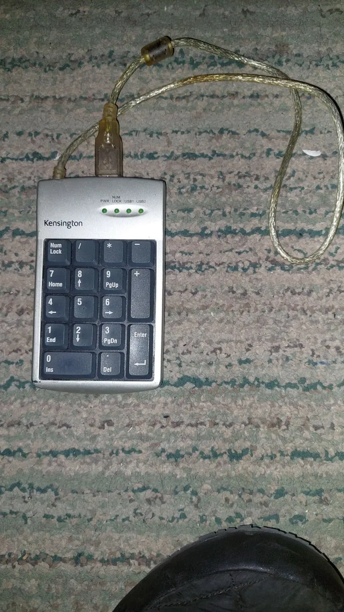 Hand key pad - Image 1