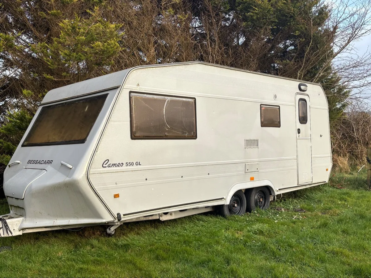 Caravan - Image 1