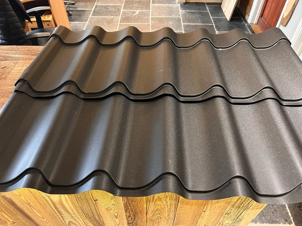 Tile effect roof cladding - Image 2