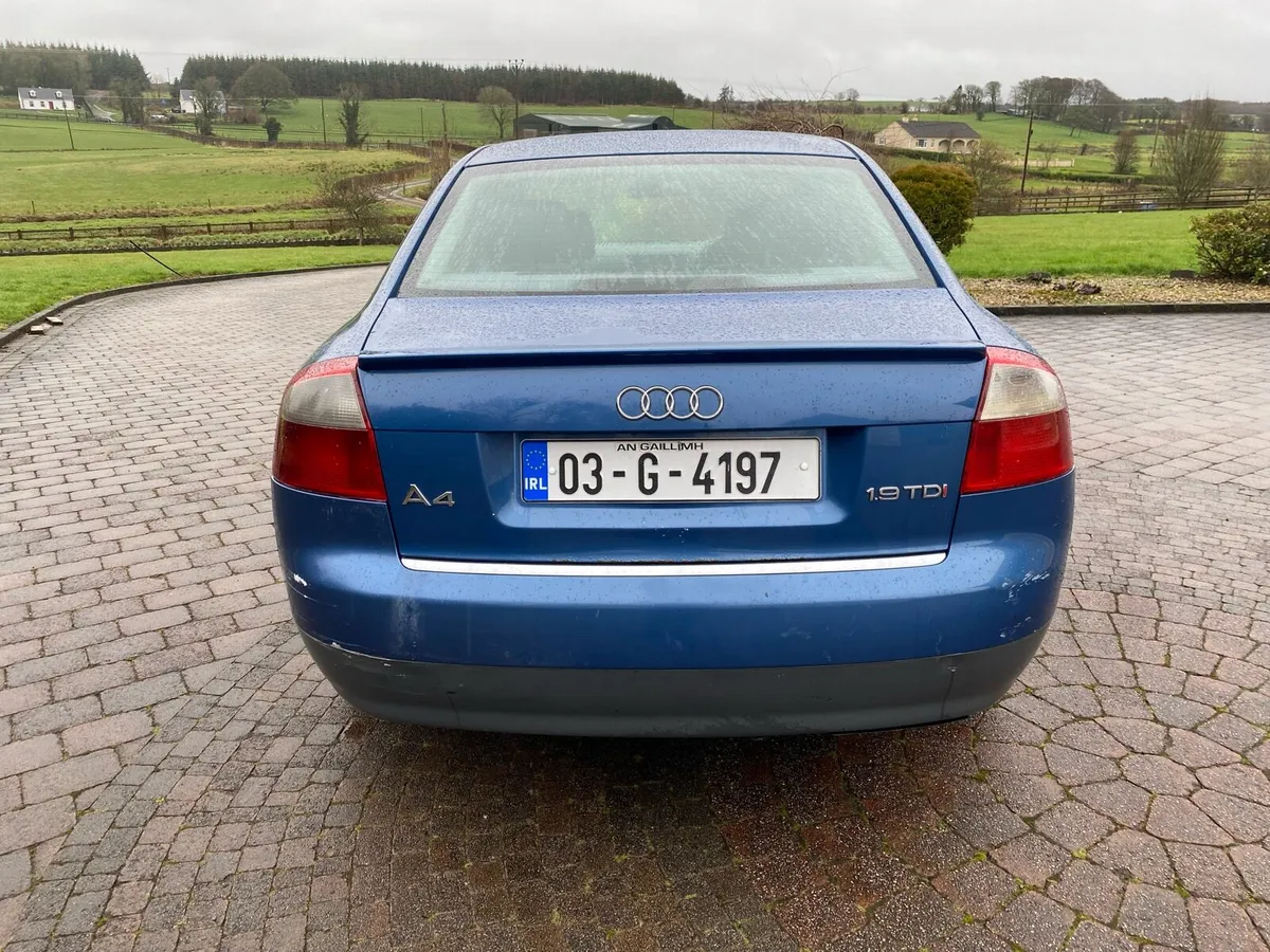 2004 AUDI A4 - Image 2