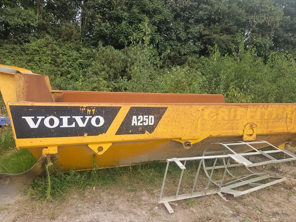 Volvo A25 Dump Truck body - Image 1
