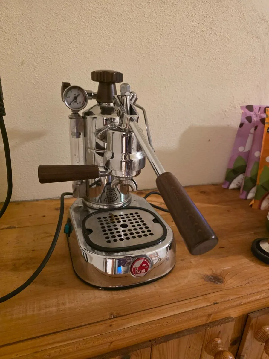 La Pavoni Europiccola Espresso Machine - Image 1