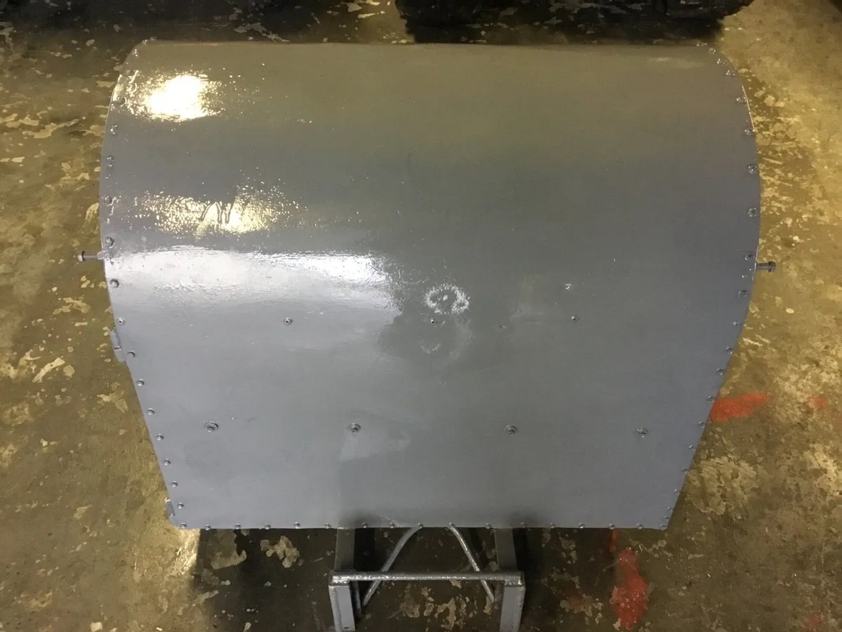 Dog box / Carrier - Image 1