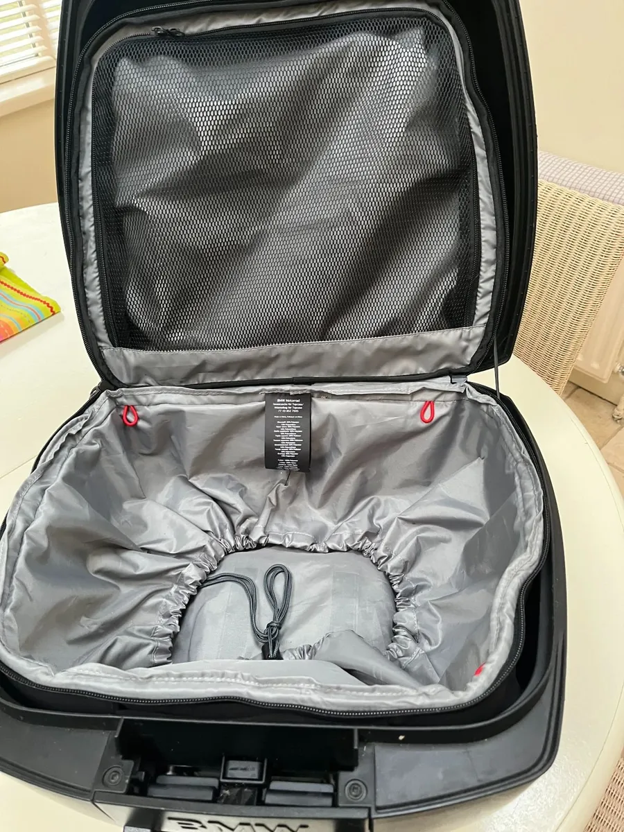 BMW Motorrad top box - Image 4