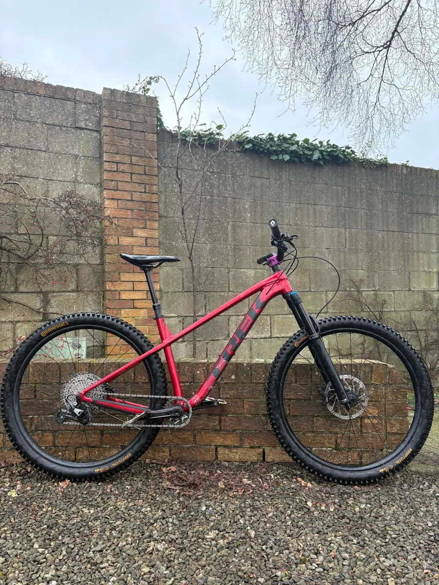 Trek Roscoe 9 - Image 1