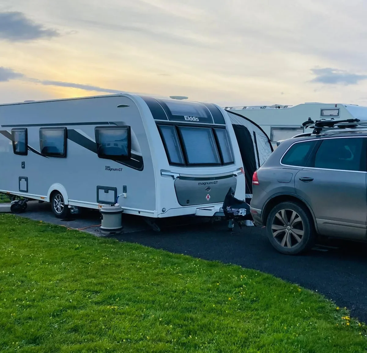 Family Caravan 6 berth Elddis Magnum GT 586 - Image 2