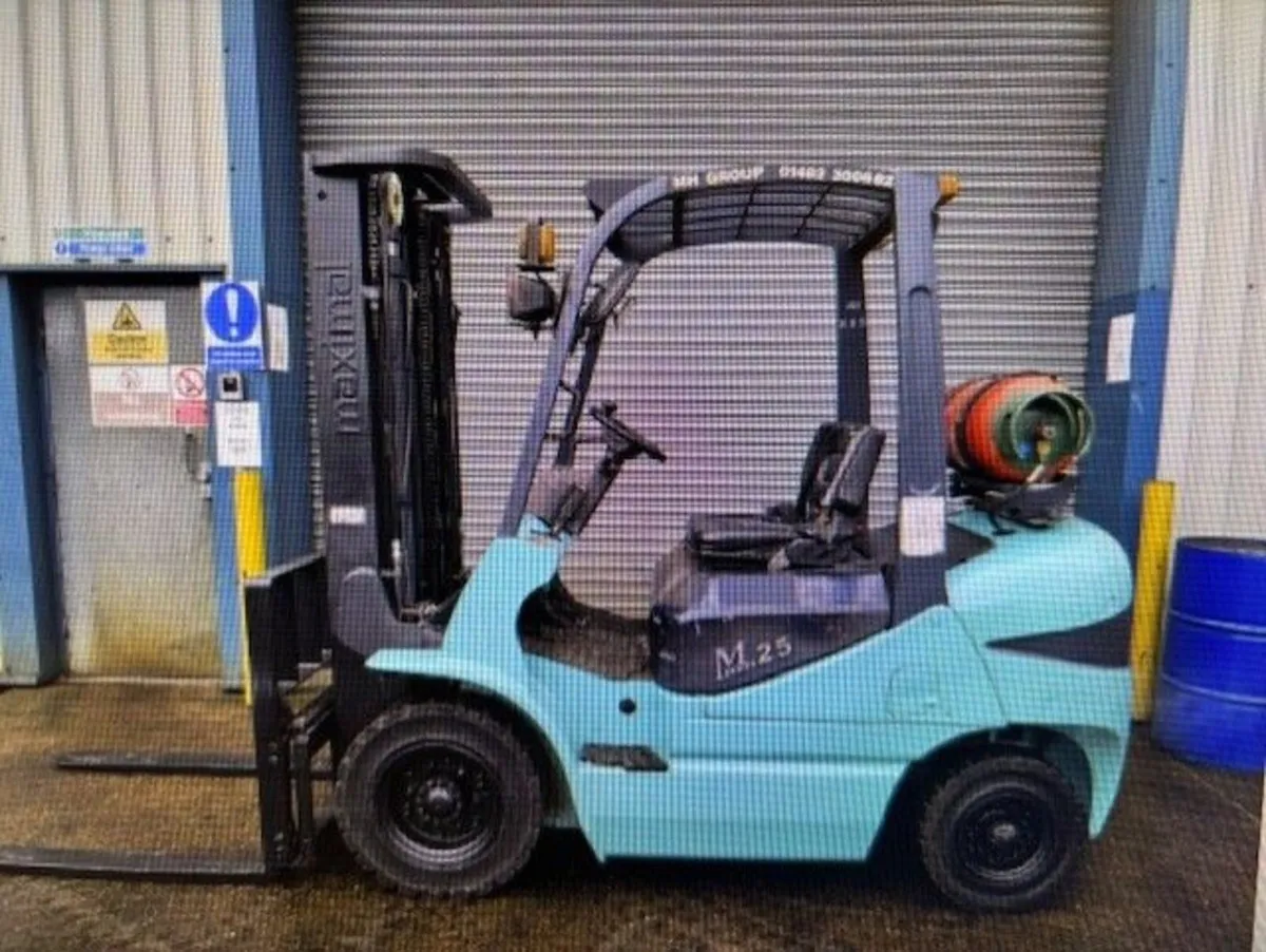 MAXIMA 25  LPG FORKLIFT