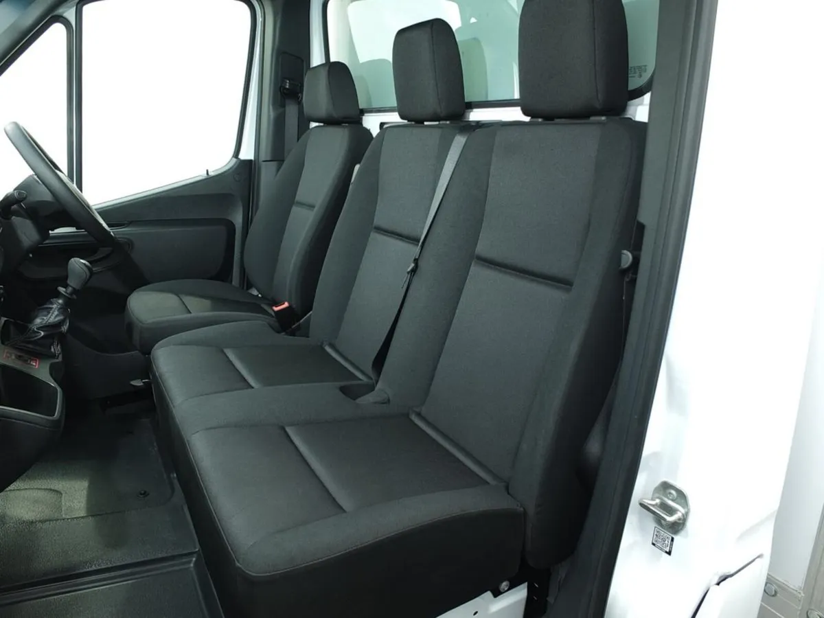 2023 White Mercedes-Benz Sprinter Luton Box Van - Image 4