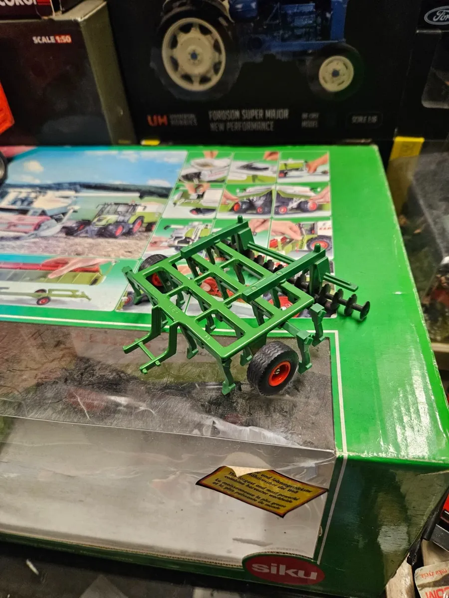 Britain's Siku Plough