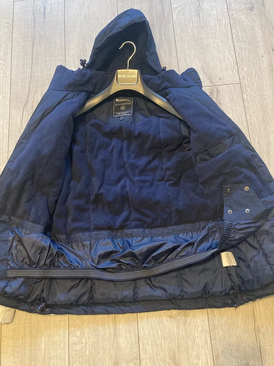 Ski Jacket Mountain Warehouse size 8 - Image 2