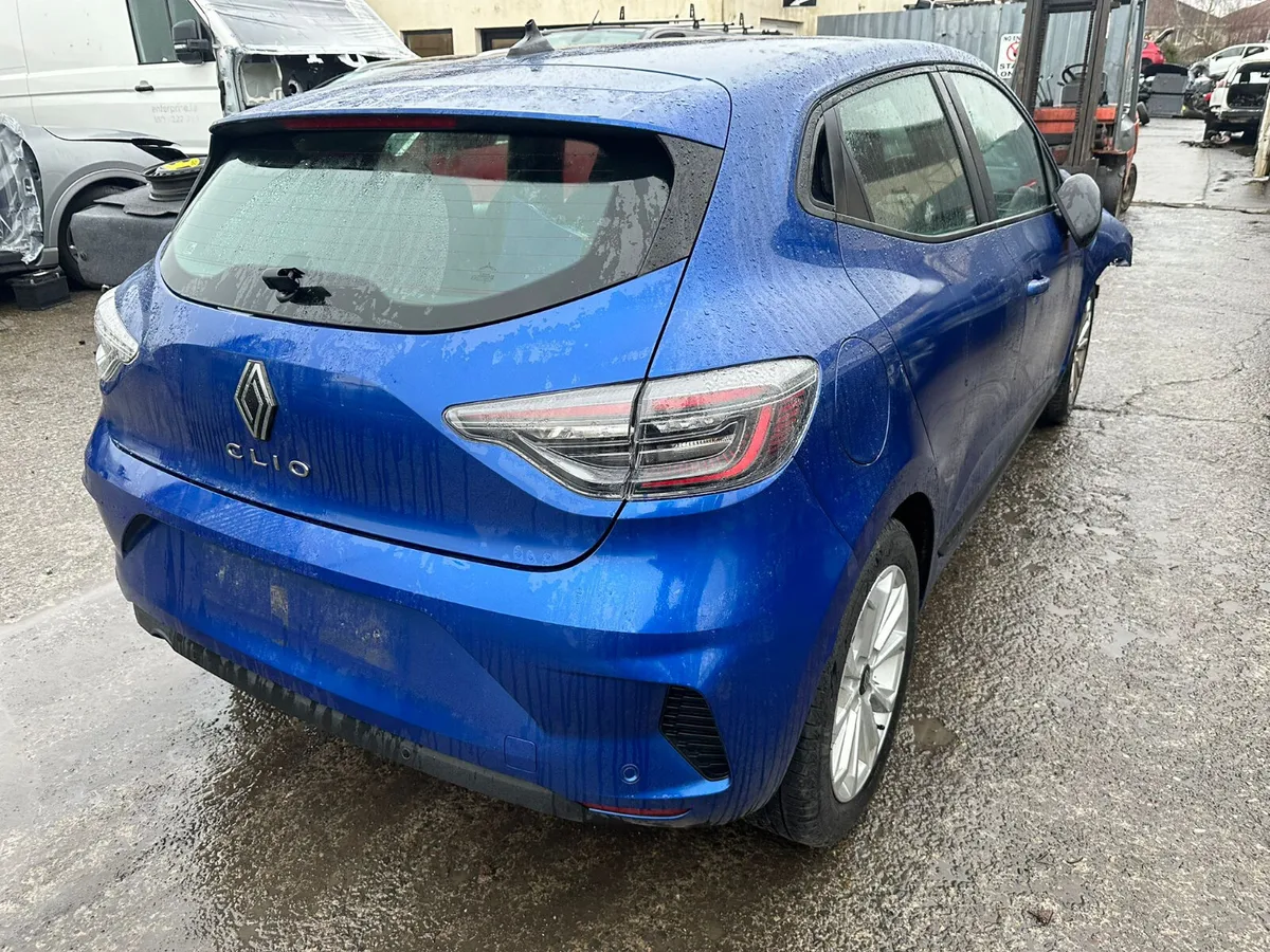 25 RENAULT CLIO 1.0 P TURBO FOR BREAKING - Image 3