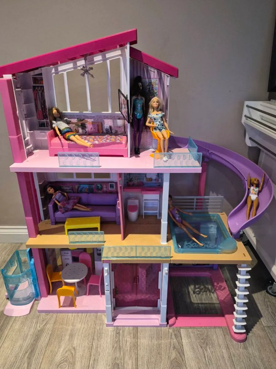 Barbie Dreamhouse - Image 1