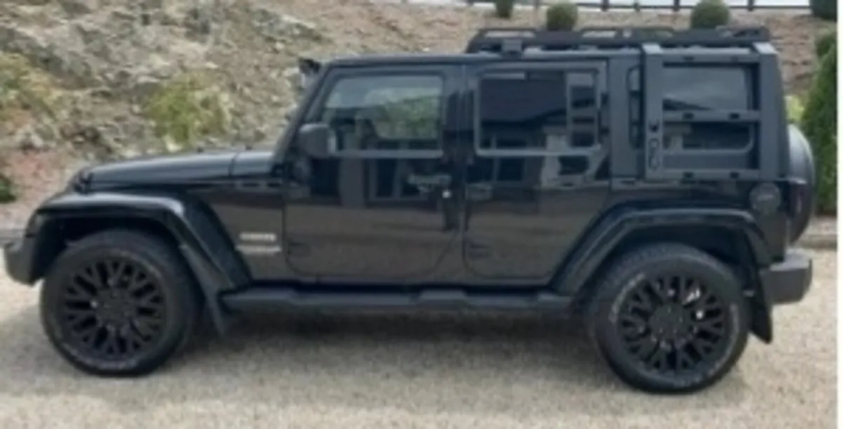 Jeep Wrangler - Image 2