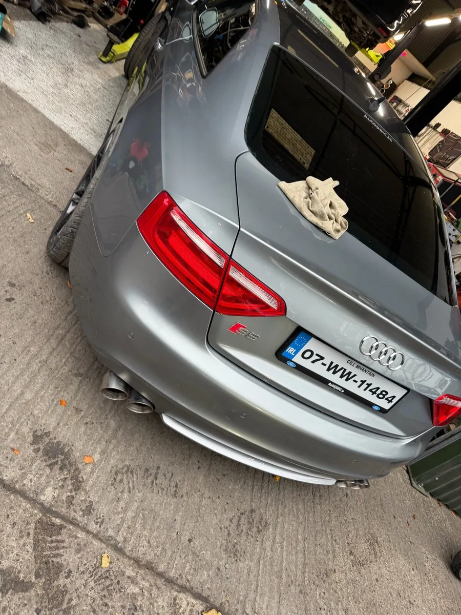Audi S5 4.2 v8  x 2 - Image 3