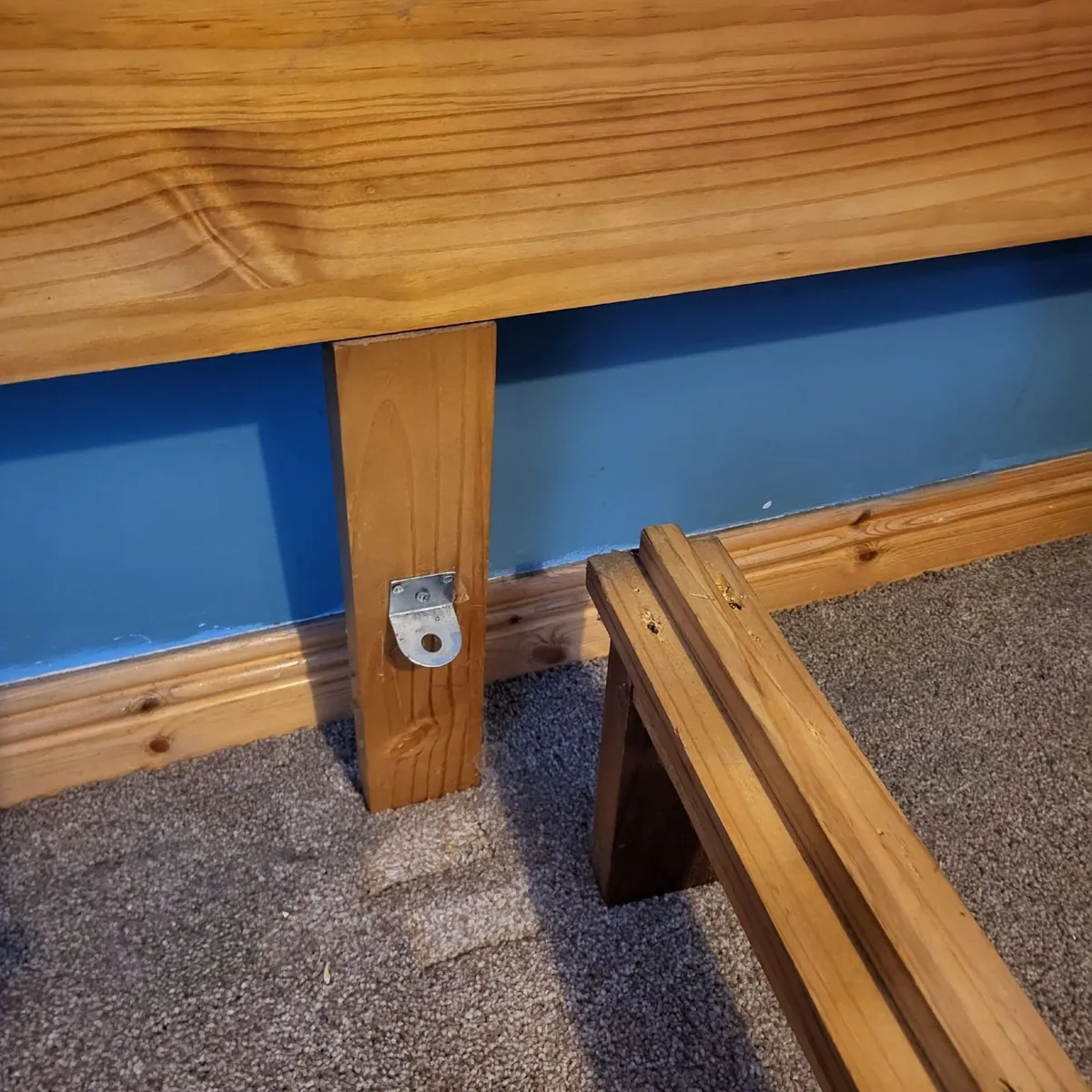 Pine 4' 6" Double Bed - Image 3