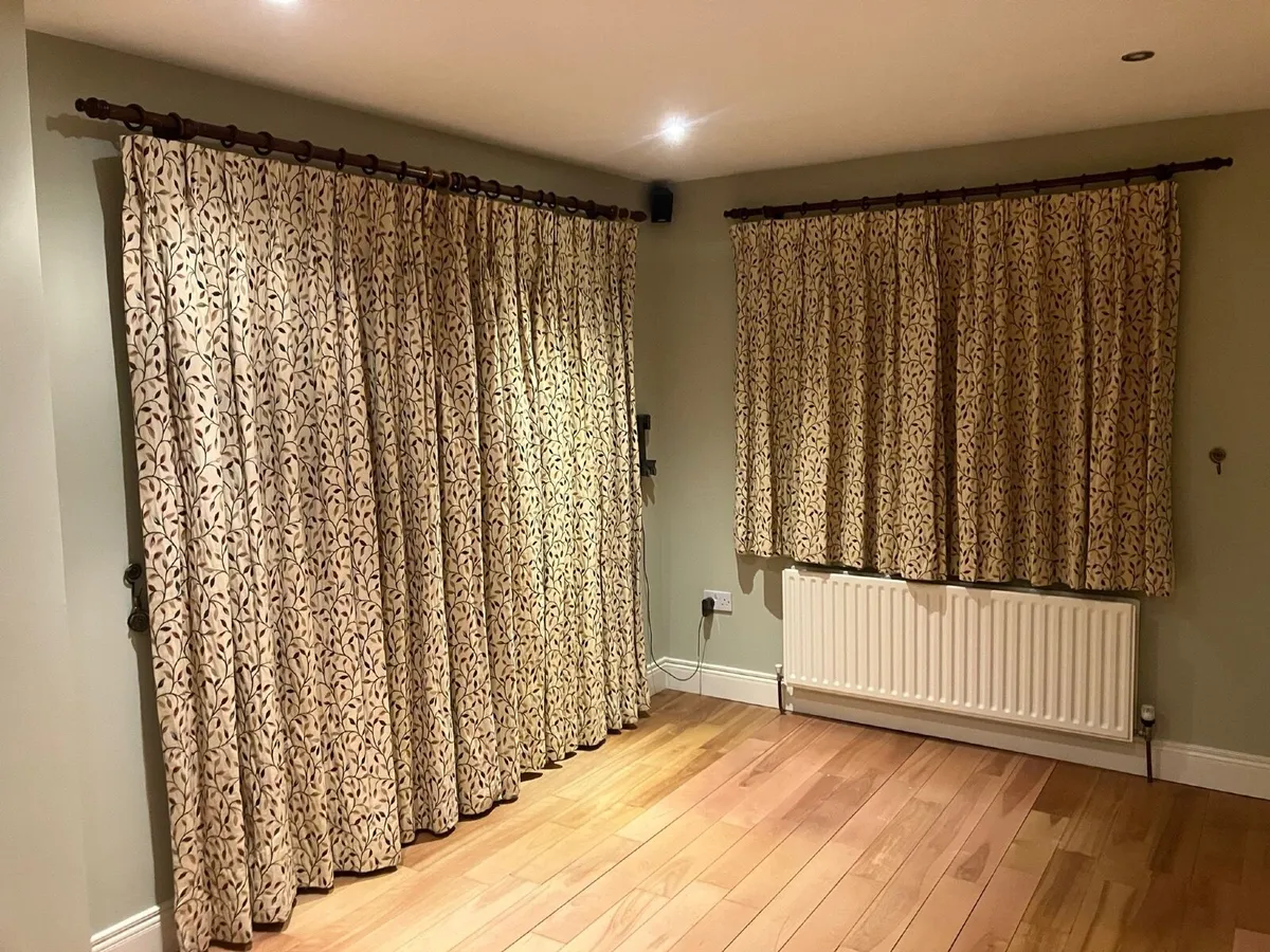 2 pairs of fully lined Curtains for Sale. - Image 2