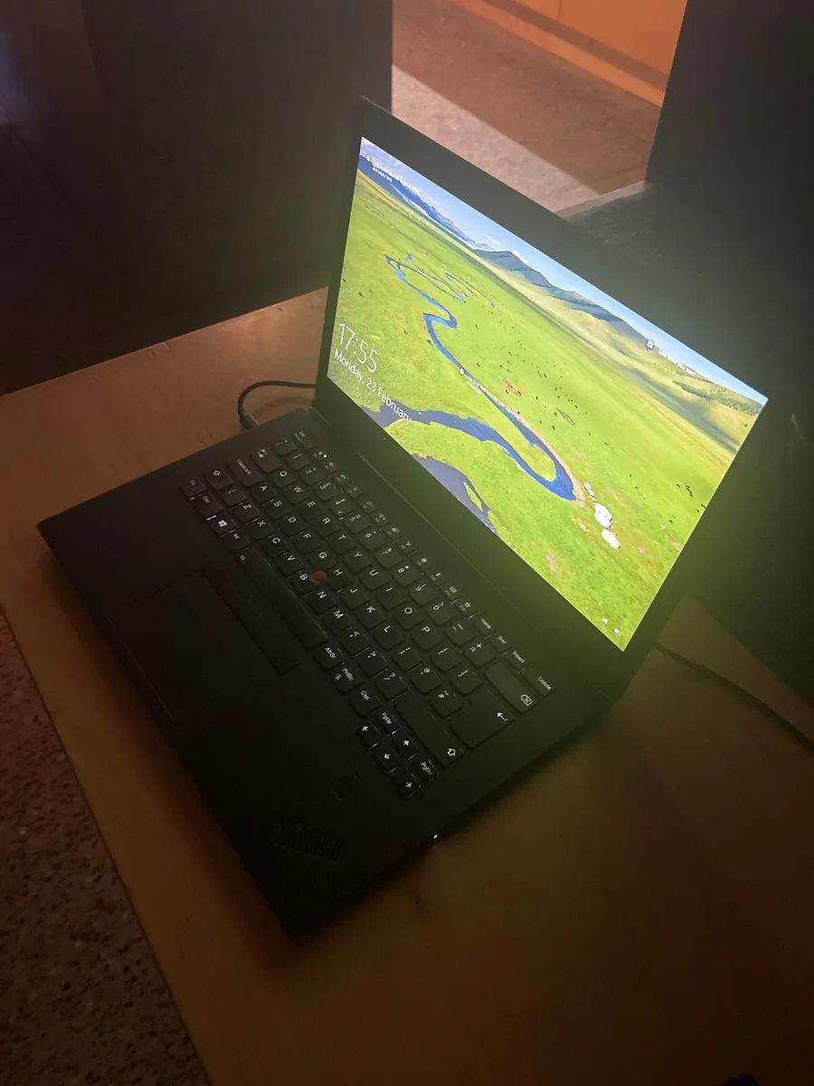 Lenovo ThinkPad X1 Yoga Gen 3 i7 - 16GB RAM - Image 1