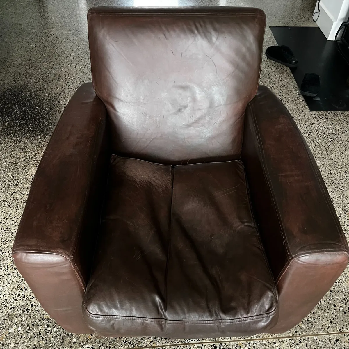 Armchair - Image 1