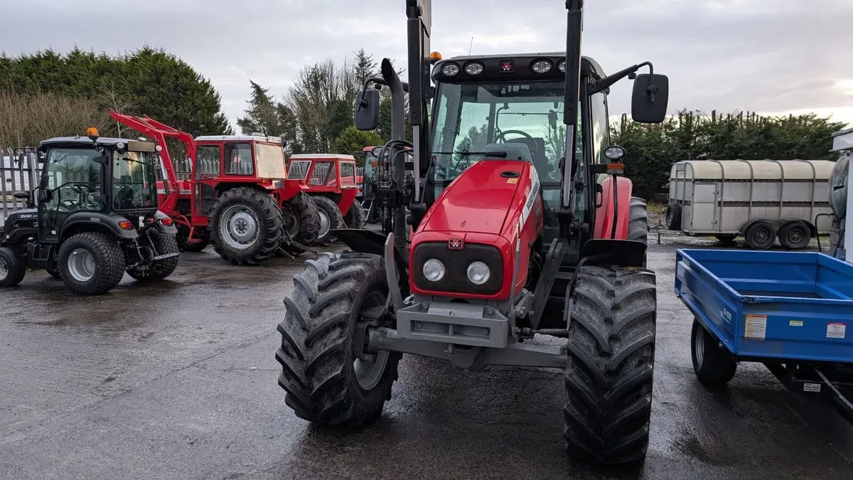 Massey Ferguson 5455 - Image 3