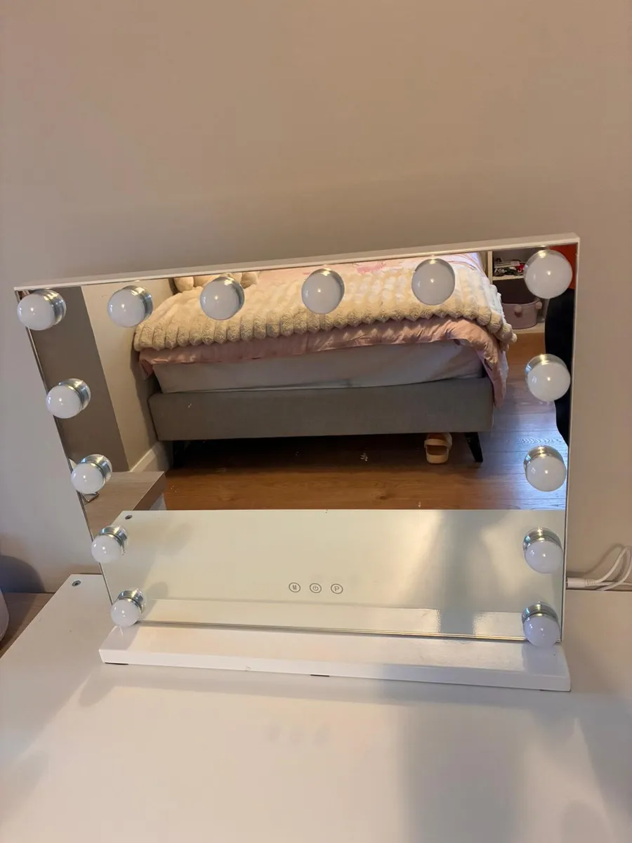 Vanity mirror - Image 2