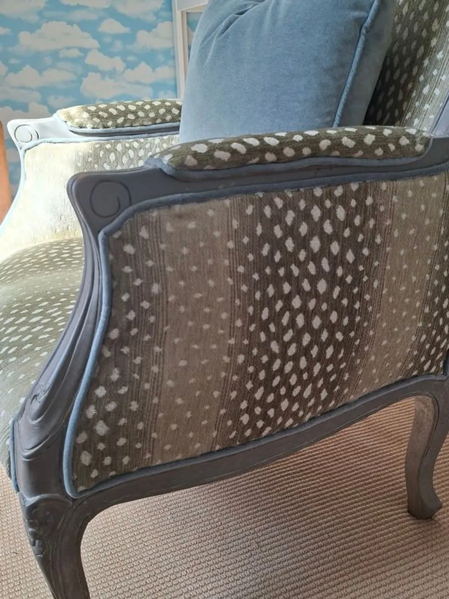 Vintage Armchair - Image 4