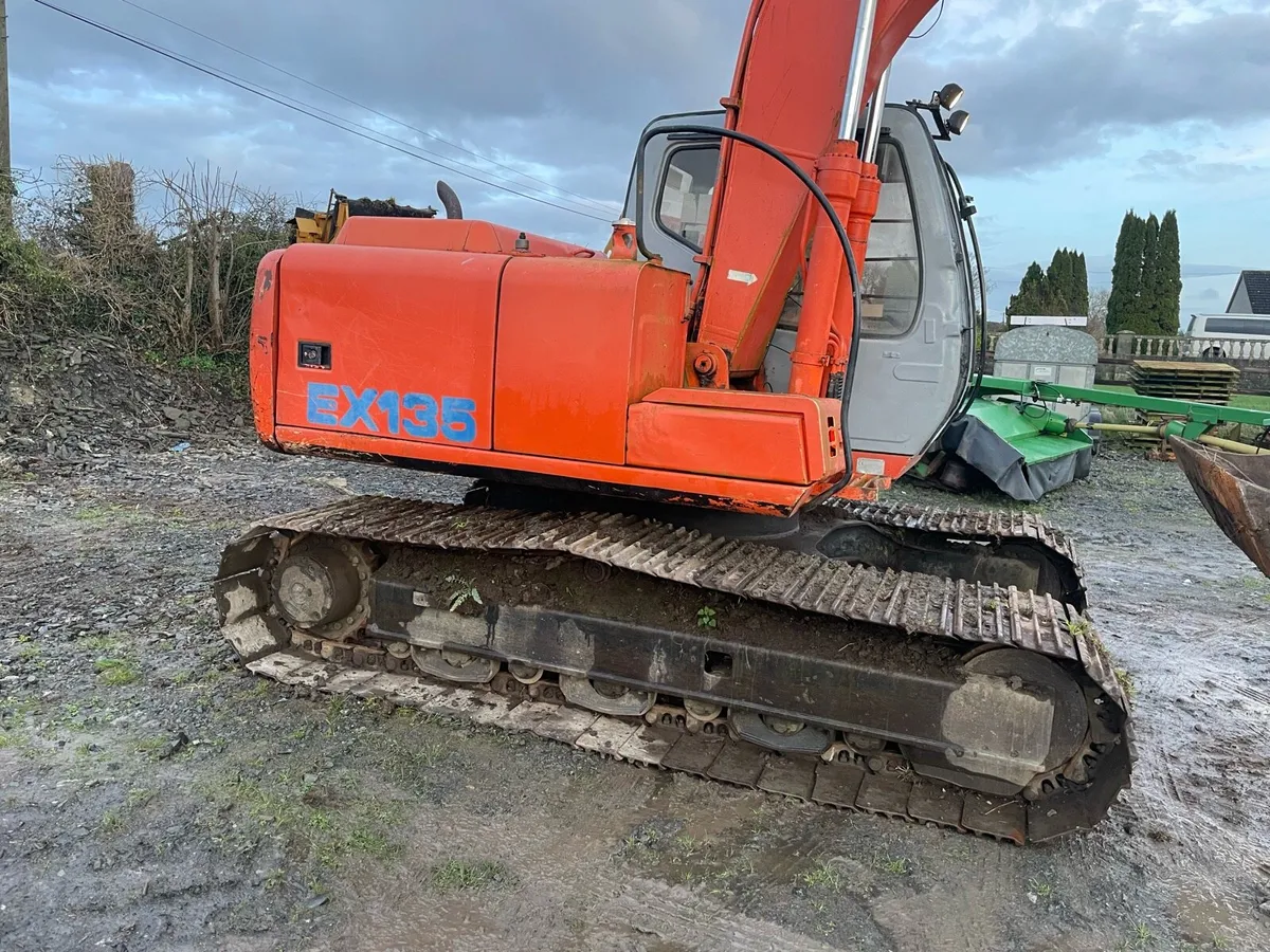 🟢🟡🟢 Hitachi EX135 🟢🟡🟢 - Image 4