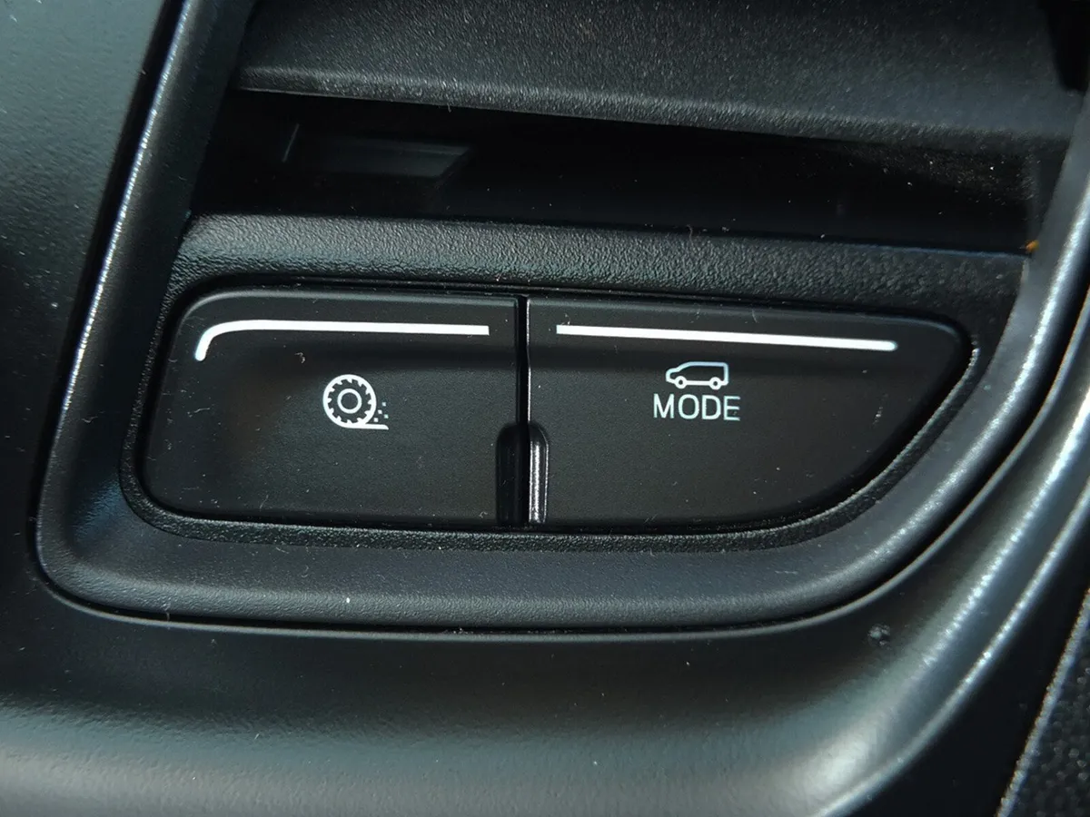 2024 Ford Transit Dropside Van - Image 4