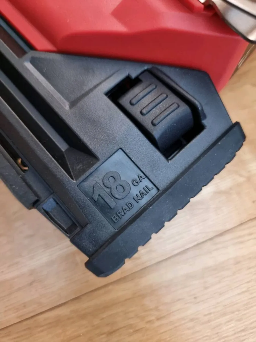 Milwaukee M12 Fuel 18 Gauge 2nd Fix Nail Gun Body - Image 2