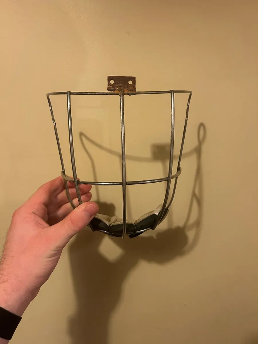 Oldstyle kk guard - Image 1