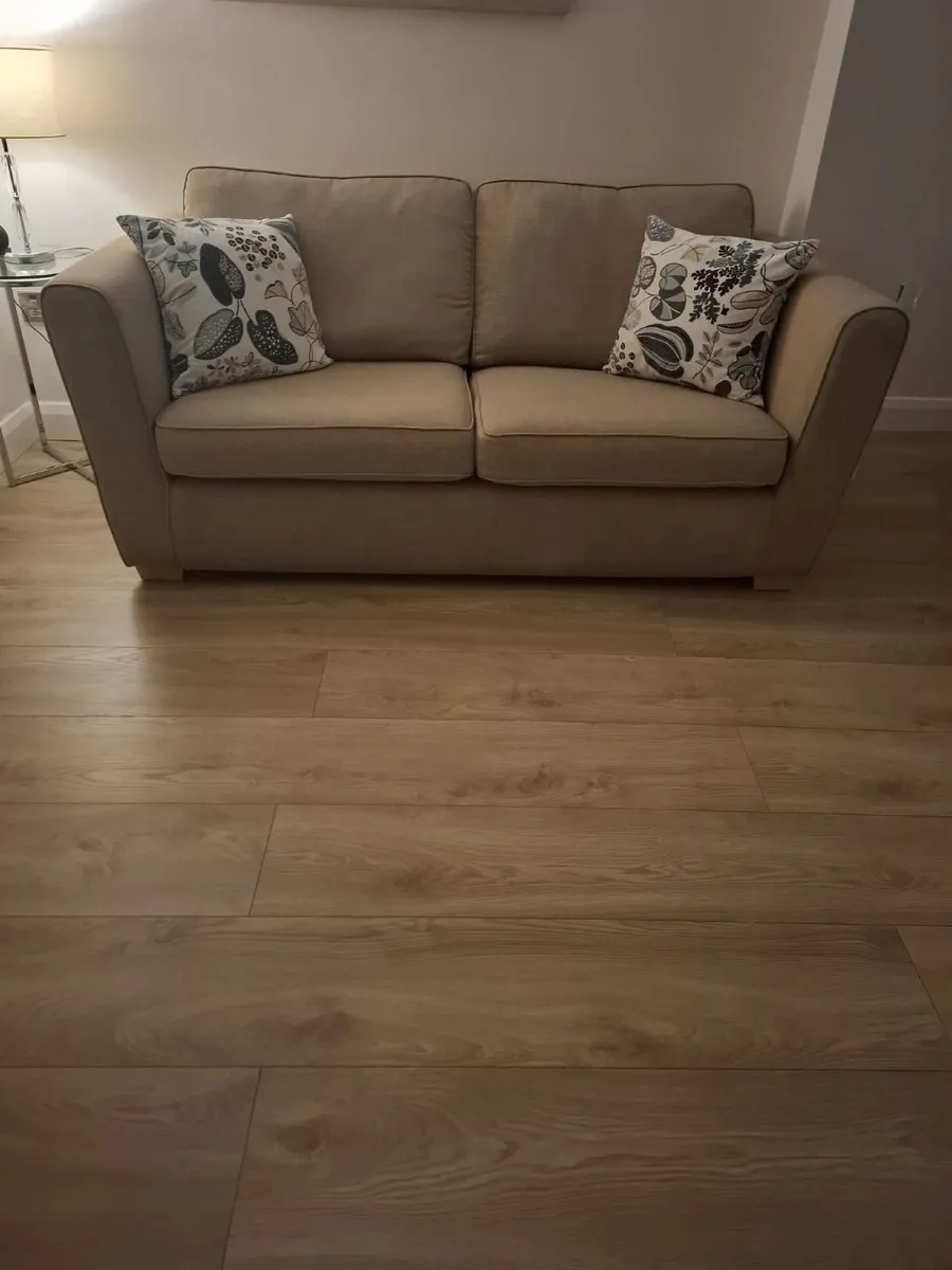 Sofa for sale - Great condition! - Image 4