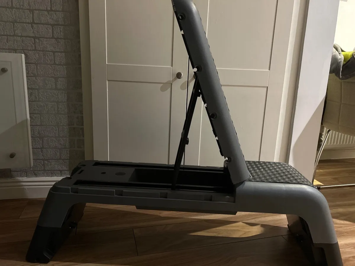 Gym equipment - Image 2