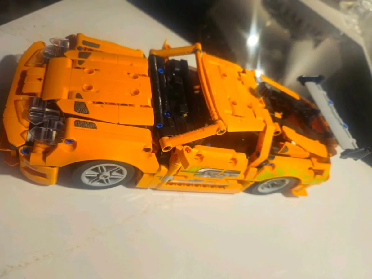 Lego Technic Sets Lamborgini and Toyota Supra - Image 3