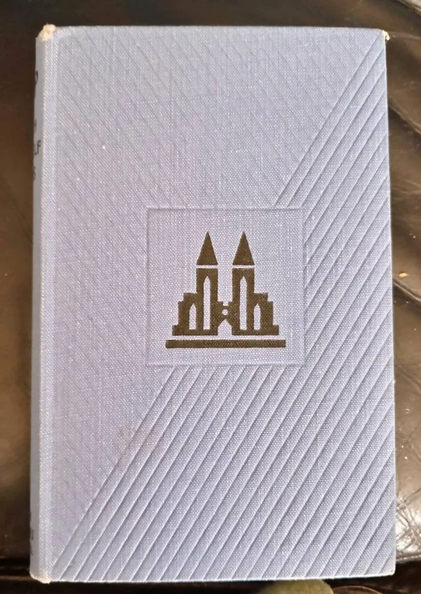 Teach Yourself Chess Vintage Book - Image 1