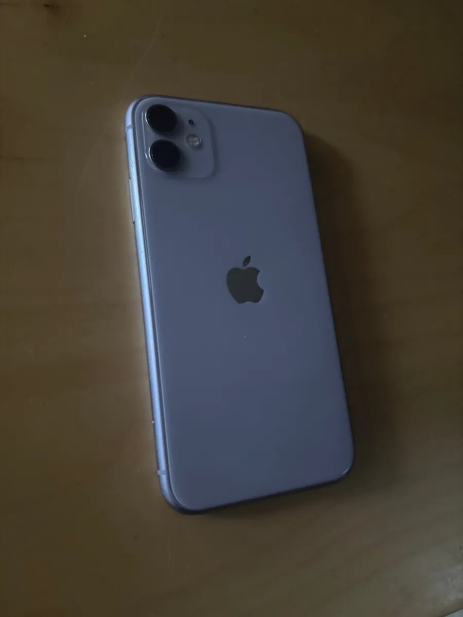iPhone 11 64gb Unlocked - Good Condition - Image 2
