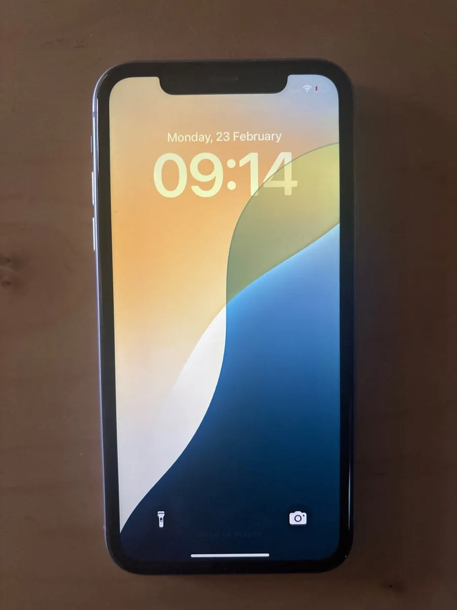 iPhone 11 64gb Unlocked - Good Condition - Image 1