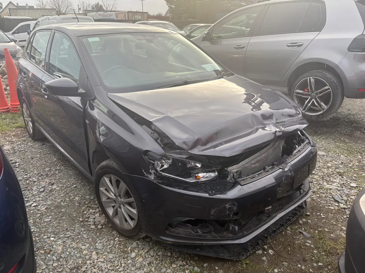 2015 Vw Polo 1.2 tsi automatic only 47 kms - Image 4