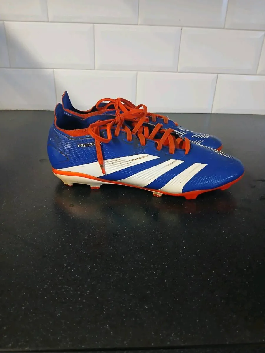 predator boots - Image 1