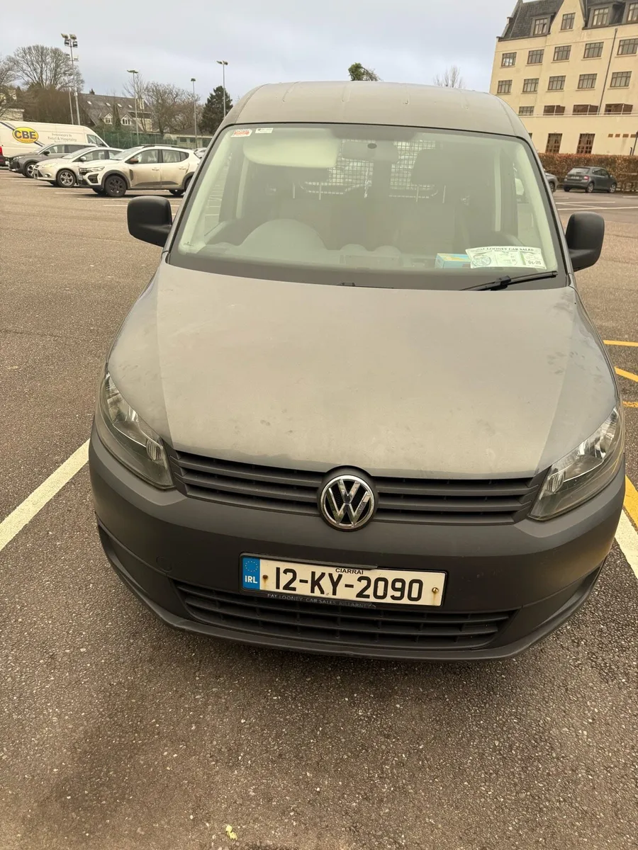 Low mileage Volkswagen Caddy Van - Image 1