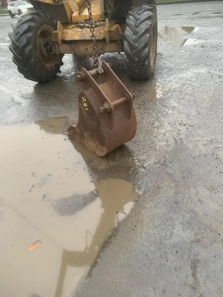 13 inch digger bucket - Image 2